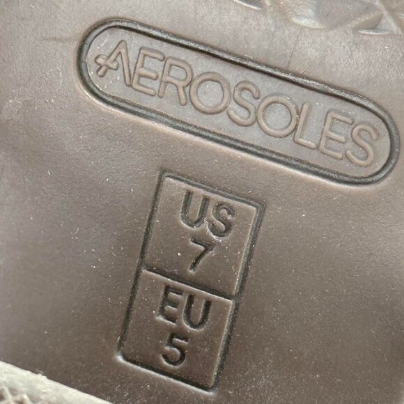 2000s tan suede knee high boots - Picture 4 of 6